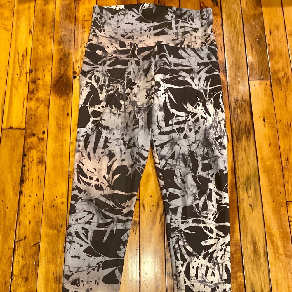 Onzie high-waisted leggings